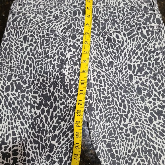 Frame Denim Le High Skinny Black and White Patterned Jeans - Picture 7 of 7